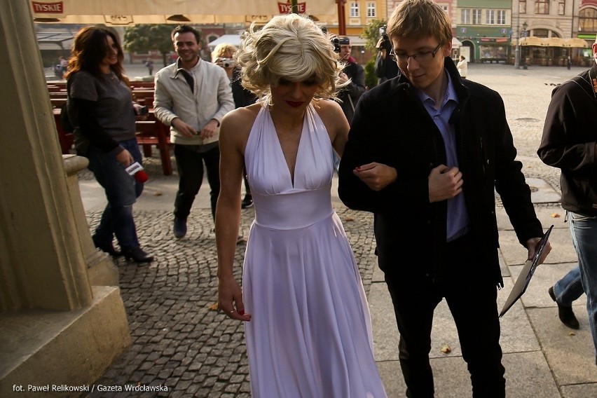 Wrocław: Marilyn Monroe w ratuszu. Z kandydatem na prezydenta (FILM)