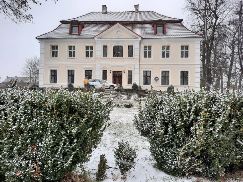 Pałac w Chichach ma niezwykłą historię. Także tę najnowszą z...