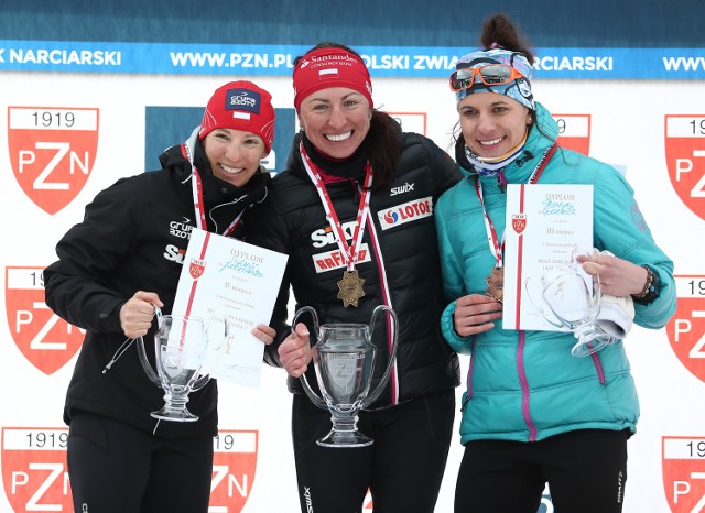 Medalistki MP na 5 km klasykiem: Sylwia Jaśkowiec, Justyna Kowalczyk i Martyna Galewicz.