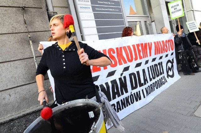 Anarchiści walczą o skłot przy Paderewskiego. Kolejny protest