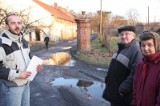 Bukowa Śląska: Ludzie obawiają się, że burmistrz chce sprzedać drogę