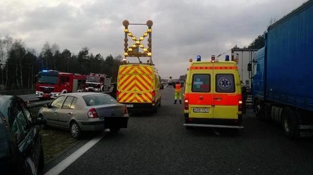 Wypadek na autostradzie A4 w rejonie Trzebini