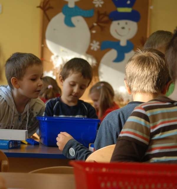 Od września przedszkolaki nadal będą mogły uczyć się w przedszkolach. Na zdjęciu obecne pięciolatki z Przedszkola nr 23 przy ul. Wróblewskiego.
