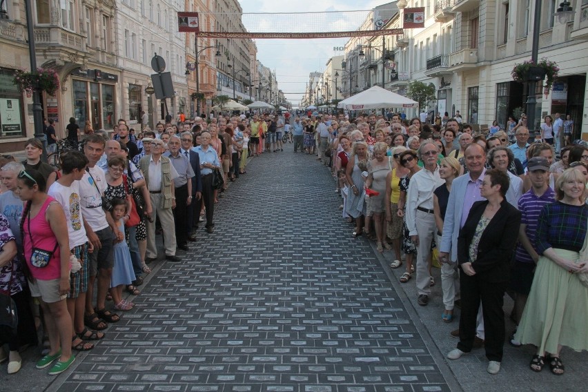 Odsłonięto Pomnik Łodzian na Piotrkowskiej [ZDJĘCIA]