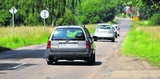 W środę na części ulicy Połczyńskiej, przewidzianej do przebudowy, miały się rozpocząć na dobre roboty drogowe (taką deklarację wykonawcy podawaliśmy na łamach gazety).