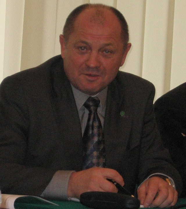 Minister rolnictwa podczas konferencji w podtoruńskim Przysieku.