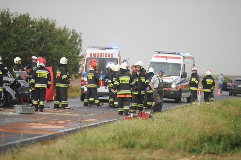 Do wypadku w Osiecznej doszło w czwartek, 30 sierpnia 2018...