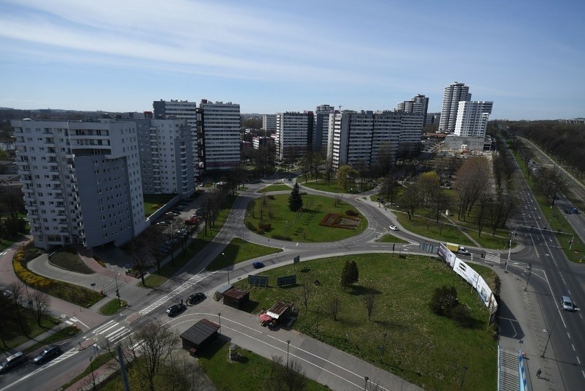 Katowice: Ciało mężczyzny znaleziono na osiedlu Tysiąclecia