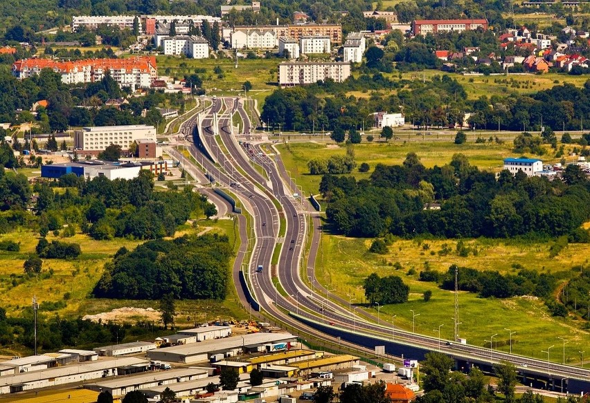 Wrocław buduje tę drogę od 100 lat! W końcu się uda?