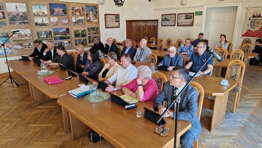 Mieszkańcy Rozmierki pod Strzelcami Opolskimi robią...