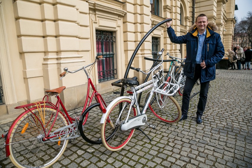 Wyspiański na rowerze dojechał do Krakowa