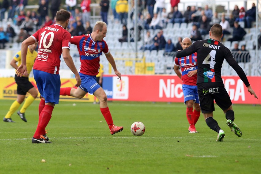 Raków dwa razy prowadził z GKS Tychy, ale ostatecznie mecz w...