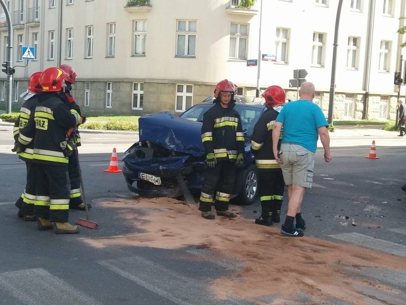 Wypadek na skrzyżowaniu Wierzbowej i Narutowicza. Dwuletnia...