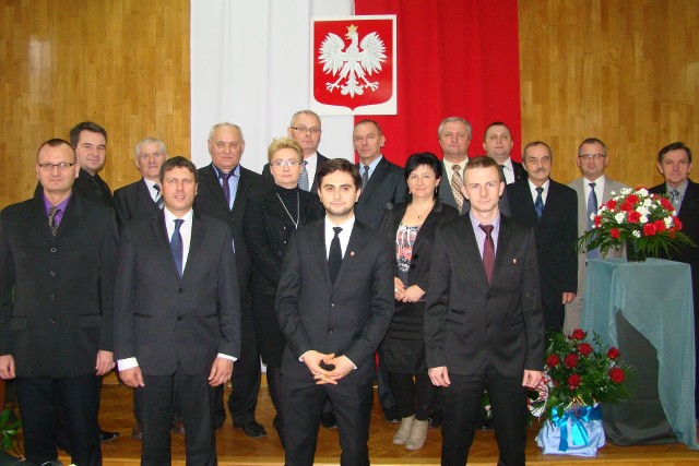 Rada Miejska w Proszowicach na jednej ze swoich pierwszych sesji w tej kadencji. Za kilka tygodni radni spotkają się w nowym składzie.