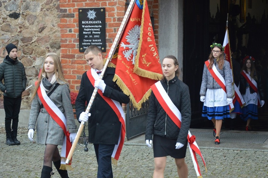 Biało-czerwone Kartuzy. Święto niepodległości na Kaszubach ZDJĘCIA