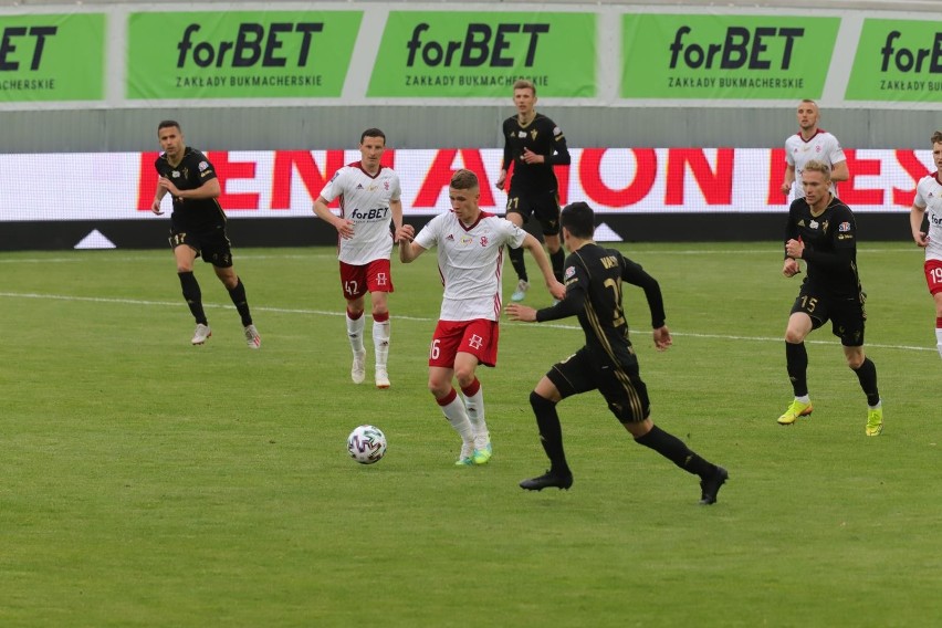 30-06-2020 lodz .mecz lks lodz gornik zabrze wygrany przez...