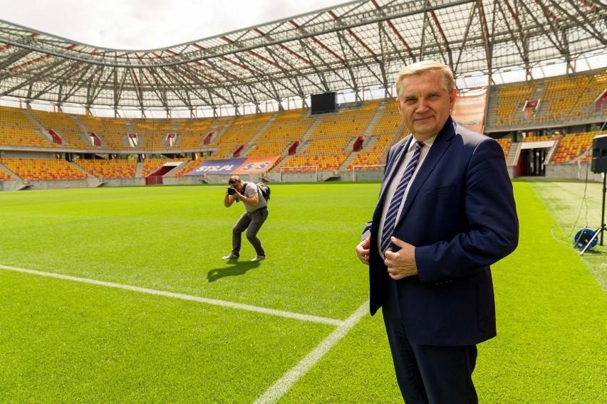 W sporze Jagiellonia - Stadion Miejski prezydent Tadeusz...