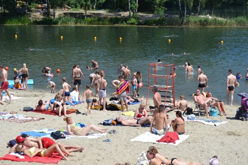 Upały 2014 na Śląsku. Mieszkańcy szukają ochłody na kąpieliskach [ZDJĘCIA]