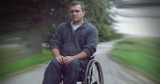 Niepełnosprawny mieszkaniec Skórzewa potrzebuje pieniędzy na kosztowną operację