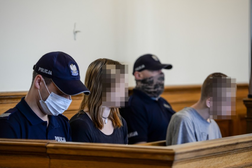 Młodzi rodzice z Malborka stanęli przed sądem w Gdańsku. Grozi im dożywocie za usiłowanie zabójstwa miesięcznej córeczki