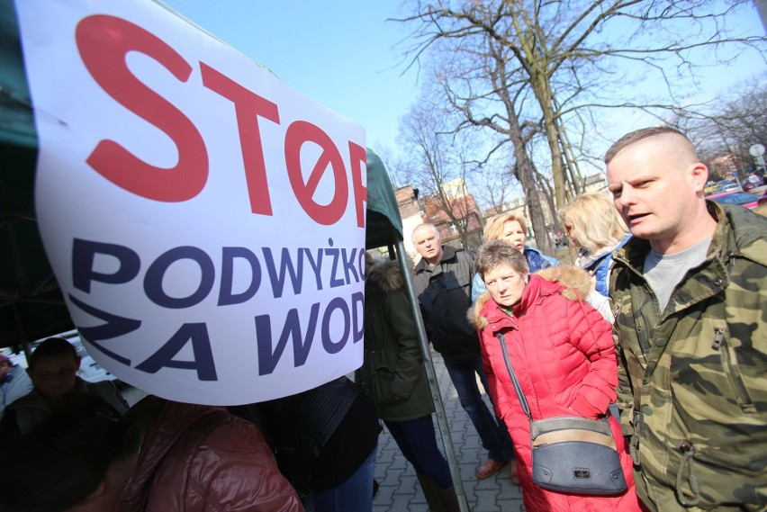 Protest w Mysłowicach przeciwko planowanym przez Miejskie...