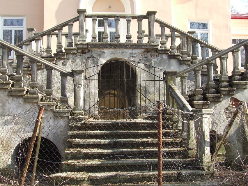 Tak wyglądały schody Pałacu Dolańskich w Grębowie przed...