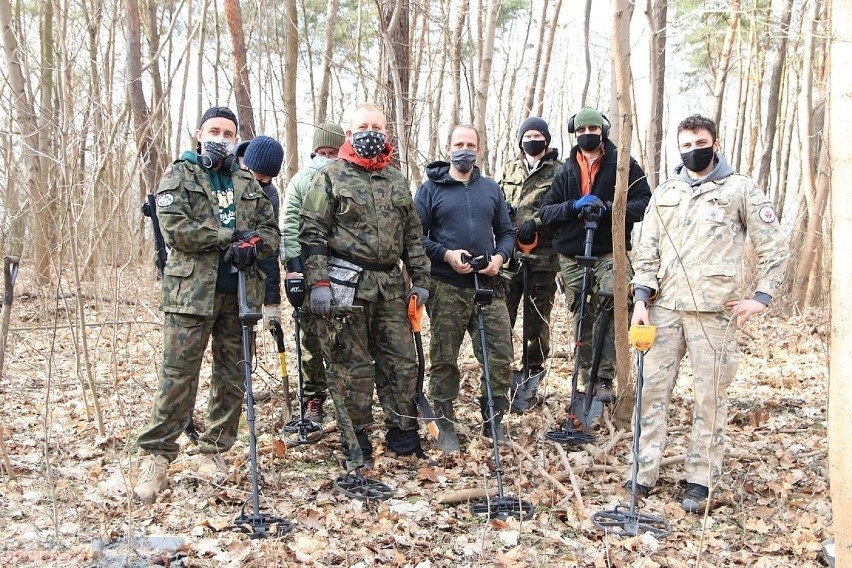 Brzescy Poszukiwacze Historii trafili na kolejne znaleziska....