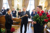 Tomasz Stańko Honorowym Obywatelem Bielska-Białej. Jego córka odebrała dyplom ZDJĘCIA