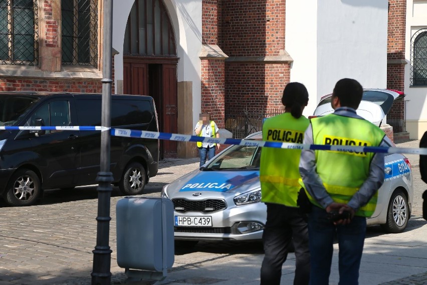 Zygmunt W. usłyszał zarzut usiłowania zabójstwa księdza. W...