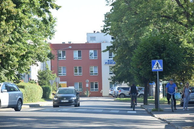 Nowe przypadki z 23 października dotyczą głównie instytucji publicznych w gminie Kamień Krajeński, ale jest też pierwszy w Szpitalu Powiatowym w Więcborku