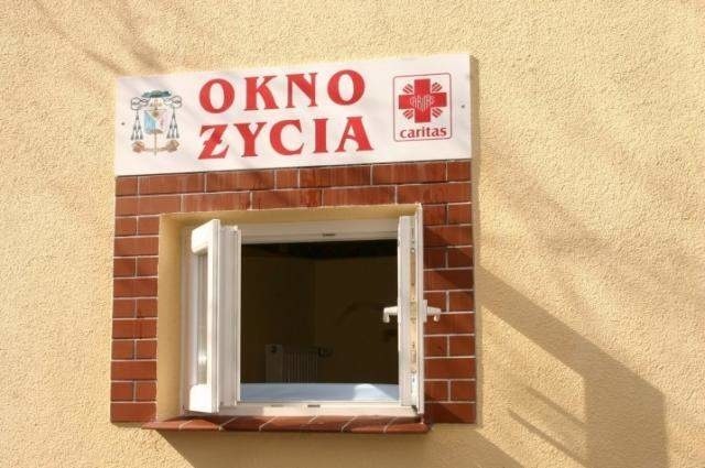 To już dziewiąty noworodek w ełckim oknie życia.