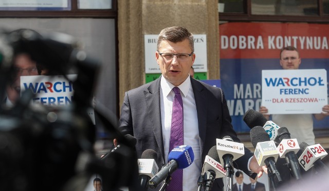 - Corocznie obiecuję zwiększać w budżecie o milion złotych koszty przeznaczane na służbę zdrowia – deklarował dzisiaj Marcin Warchoł.
