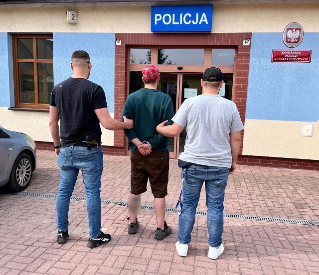 Białobłocka policja zatrzymała 35-letniego mieszkańca Wejherowa oraz 45-latka z podbydgoskiego Zielonczyna