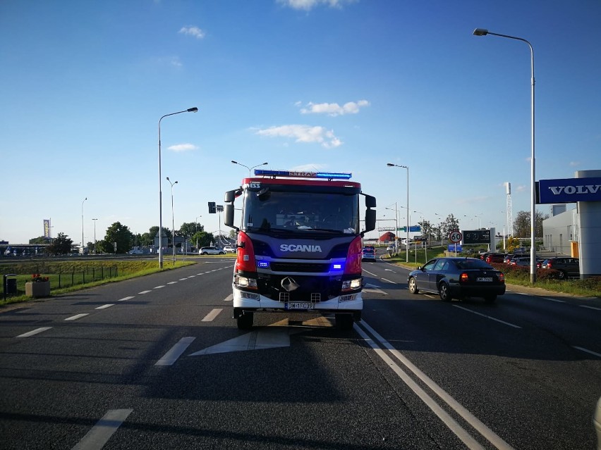 Wypadek czterech samochodów w Bielanach Wrocławskich (ZDJĘCIA)