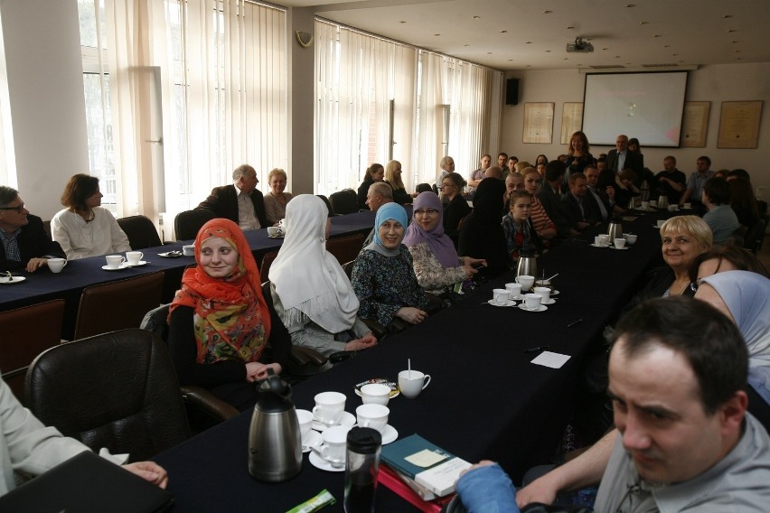 Śląski Klub Profesorski spotkał się w Katowicach z muftim Ligi Muzułmańskiej [ZDJĘCIA]