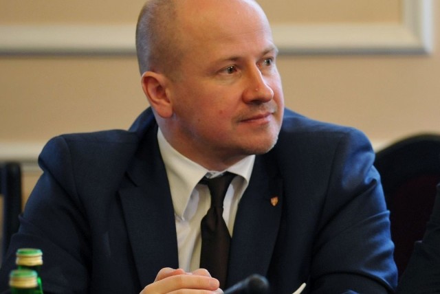 Bartłomiej Wróblewski wycofał się z podpisu pod projektem ustawy o Sądzie Najwyższym. Zapewnia jednak, że zmiany są konieczne