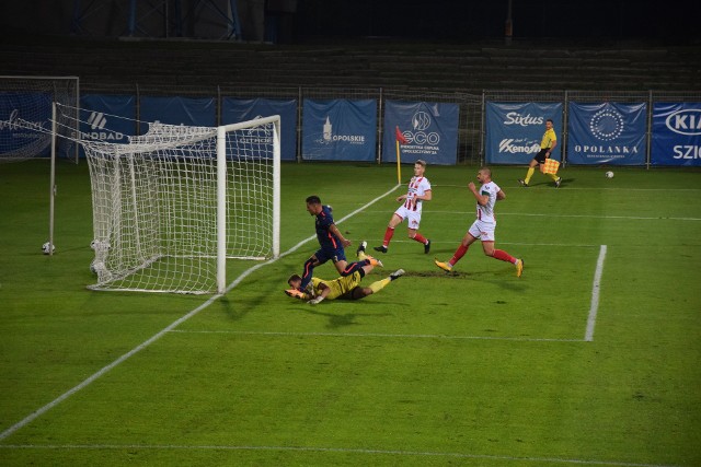 Odra Opole - Resovia Rzeszów 1-0.