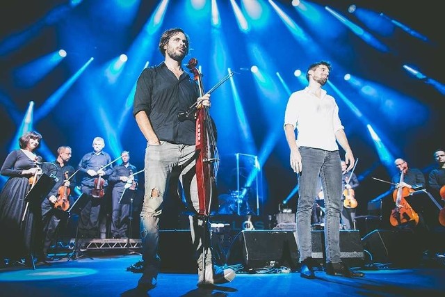 2CELLOS