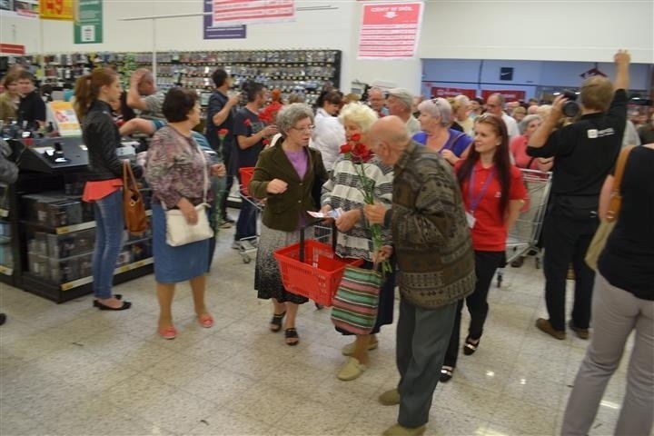 Otwarcie Auchan Częstochowa