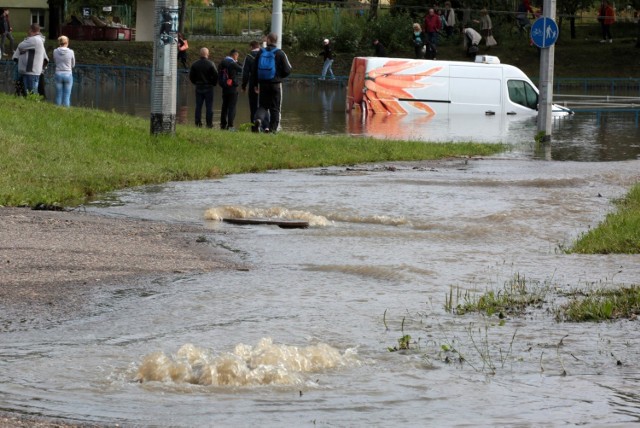 Dla powstającej  hali przewidziano przede wszystkim, ważną dla Gdańska, funkcję magazynową. Będzie to miejski magazyn przeciwpowodziowy na sprzęt związany z ochroną  przeciwpowodziową-  mówi Renata Wiśniowska, dyrektor ds. inwestycji w Gdańskich Melioracjach