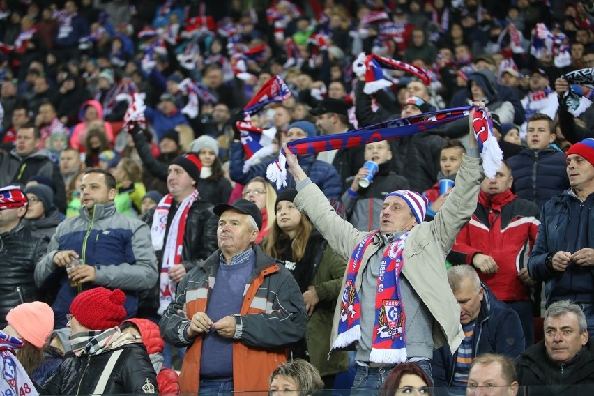 Kibice Górnika Zabrze na meczu z Lechem Poznań