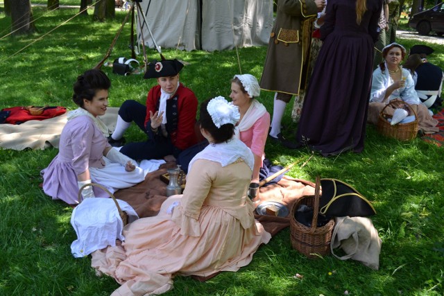 Częstochowa: XVIII-wieczny piknik w Parku Staszica