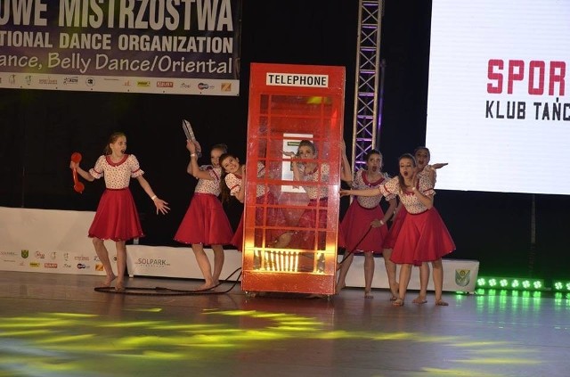 Układ "Gossip Girls" nagrodzono w Rybniku drugim miejscem. Wcześniej ta choreografia zdobyła grand prix na konkursie w Jastrzębiu - Zdroju