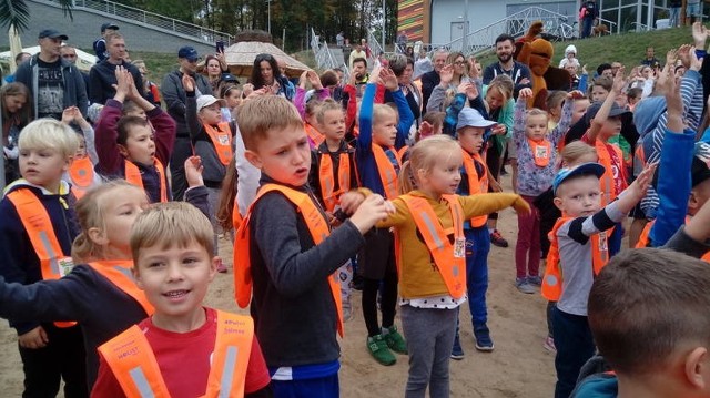 Podczas ostatniej Wąbrzeskiej Dziesiątki przed biegiem obowiązkowa była rozgrzewka