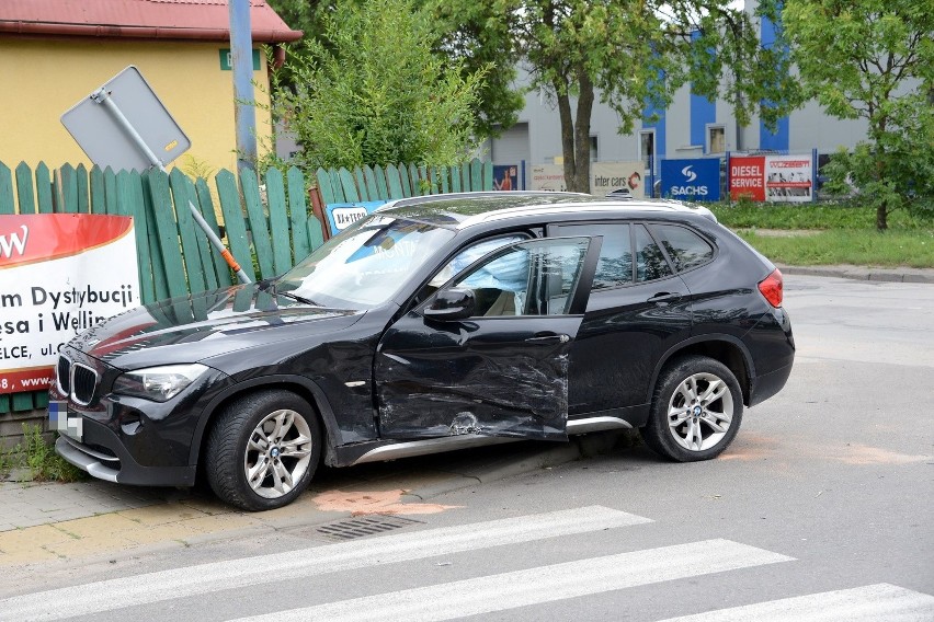 Na miejscu porannego wypadku na ulicy Domaszowskiej.