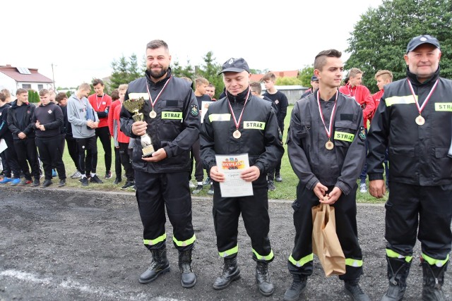 Zawody zwyciężyli druhowie z Ochotniczej Straży Pożarnej w Grzybowie
