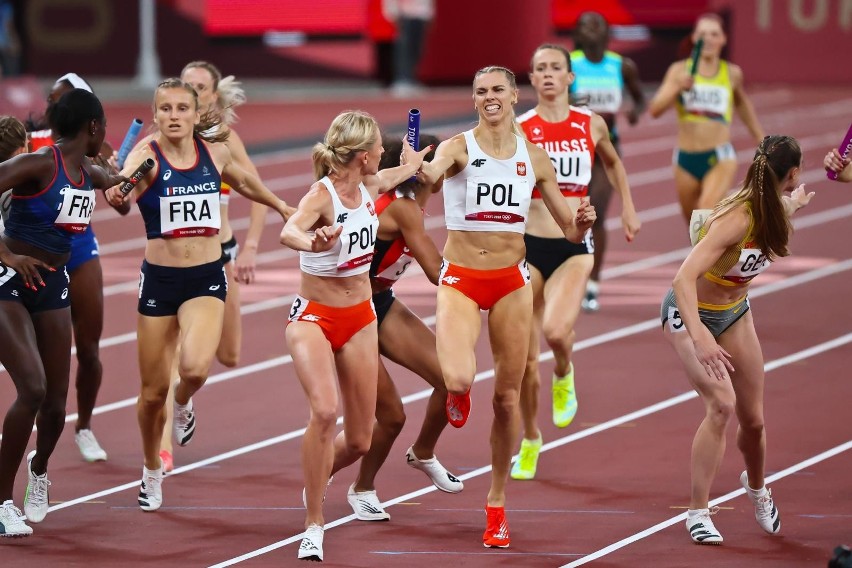 Sztafeta 4x400 m podczas pierwszego startu w Tokio.