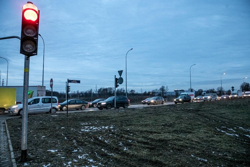 Po sprawdzeniu marcowych danych okazało się, że w trzecim...