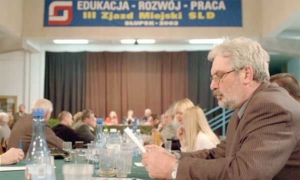 Delegatów na zjazd bardziej interesowały wybory niż dyskusja programowa.