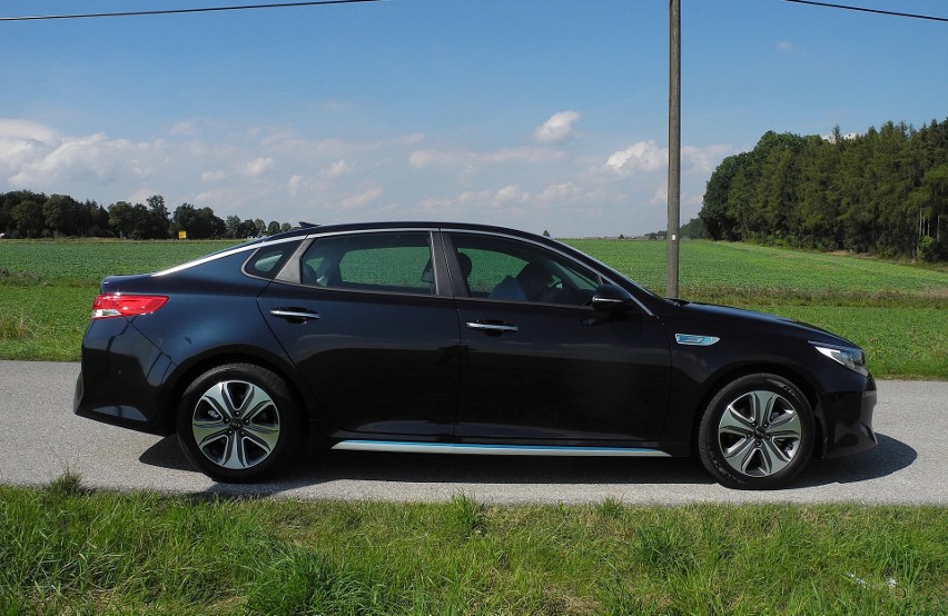 Kia Optima Plug-in Hybrid...